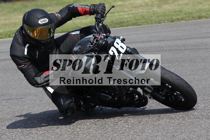 /Archiv-2022/12 22.04.2022 Discover the Bike ADR/Race 3/28